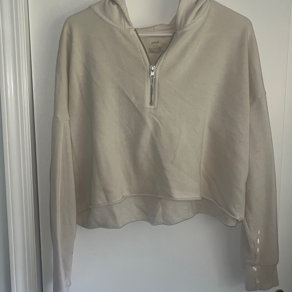 Aerie Half Zip ‼️TRENDY‼️